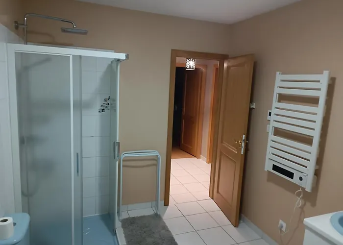 펜션 Le Plein Soleil 코르니몽