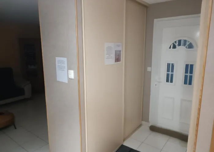 Le Plein Soleil 펜션 코르니몽